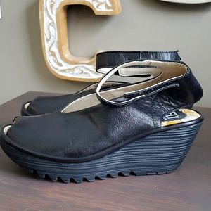 Fly London leather wedge Open Toe Sandal